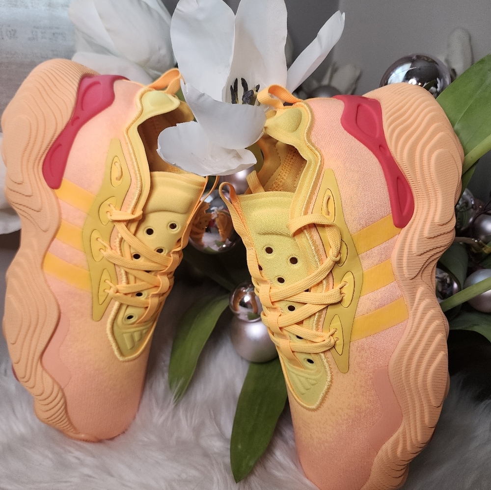 ADIDAS TRAE YOUNG 1 ORANGEYELLOW BASKETBALL Men Shoes size8.5 new
